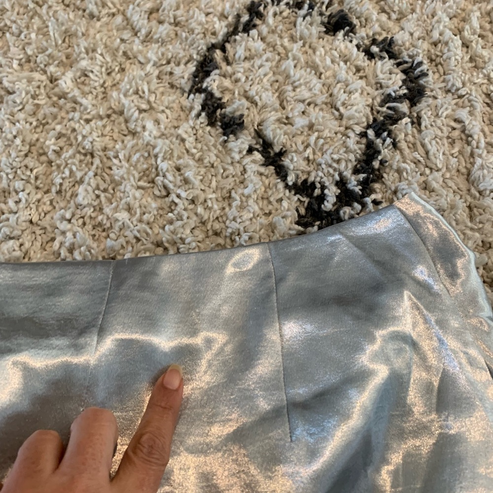 AIIFOS Orla Skirt in Silver - Picture 9 of 9
